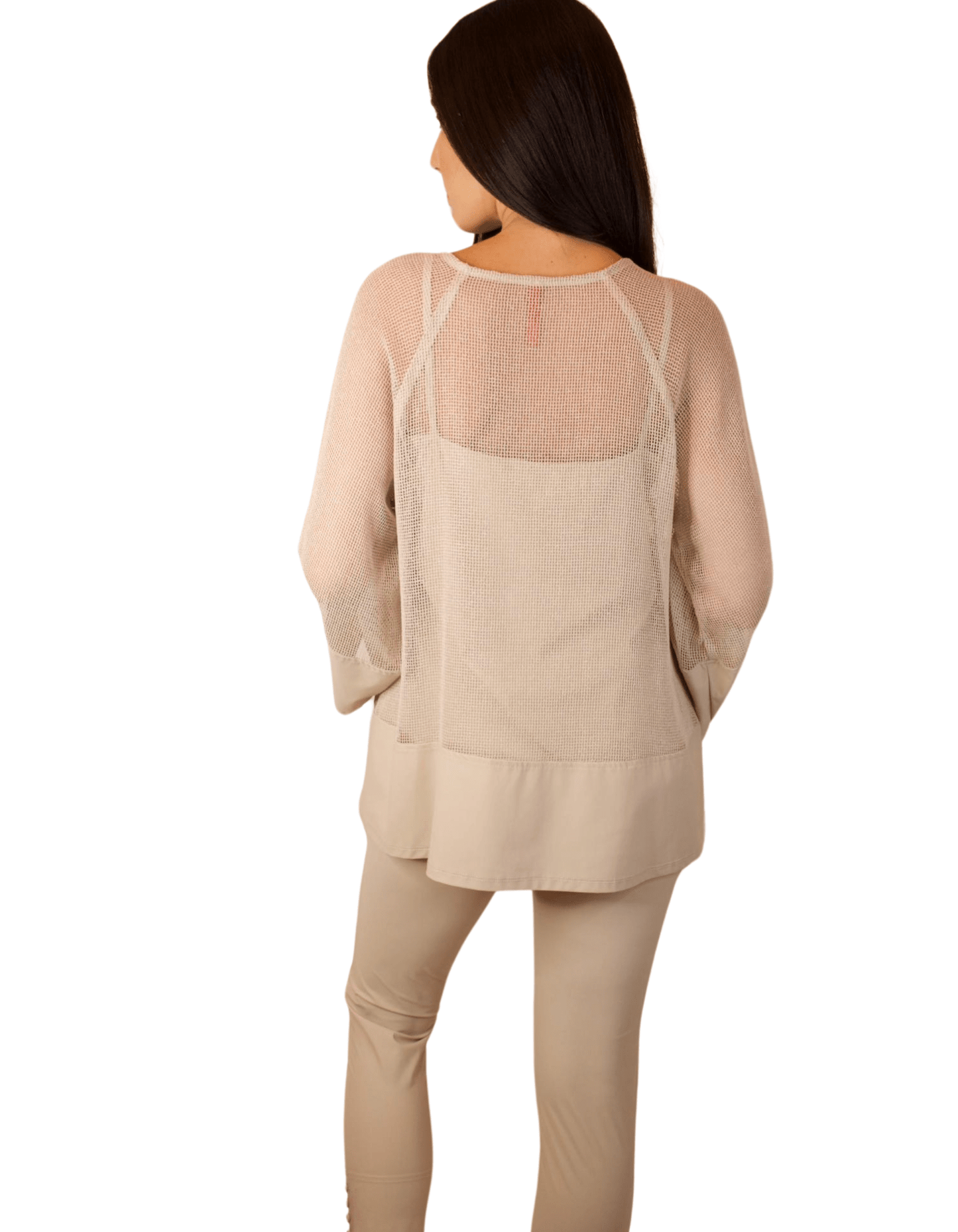 CONJUNTO TÚNICA DE MALLA COLOR OSTRA Y PANTALÓN LISO